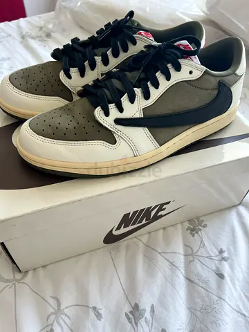 Jordan 1 Low Travis Scott US 10