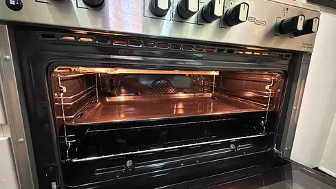 Cooking range