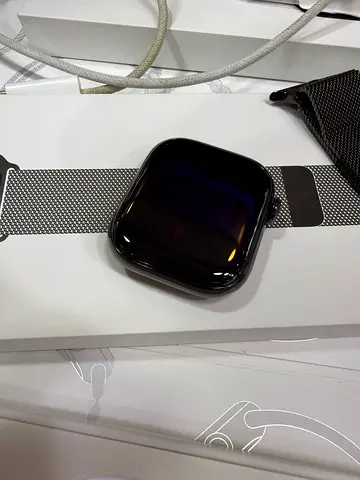 Used Apple Watch Series (screen protector on) with Milanese Loop - Good Condition