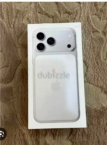 iPhone 17 pro.max 256 gb tdra  (sealed) - Silver — Unopened apple purchsed