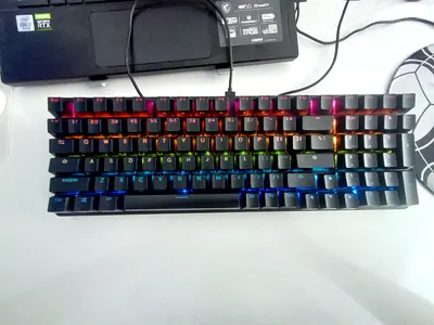 Glorious GMMK2 Red switch hot swappable 96% mechanical keyboard