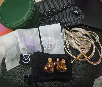 Campfire Trifecta Amber Radiance Earphones