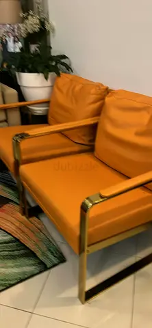 Arm chair