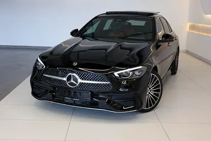 2025 Mercedes-Benz C200 -Premium Plus-3900KM-GCC Specs -Under Warranty &amp; Service- Brand New!