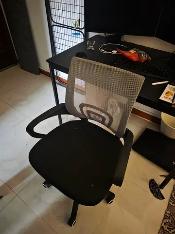 Ergonomic Mesh Office Chair with Lumbar Support - Good Condition