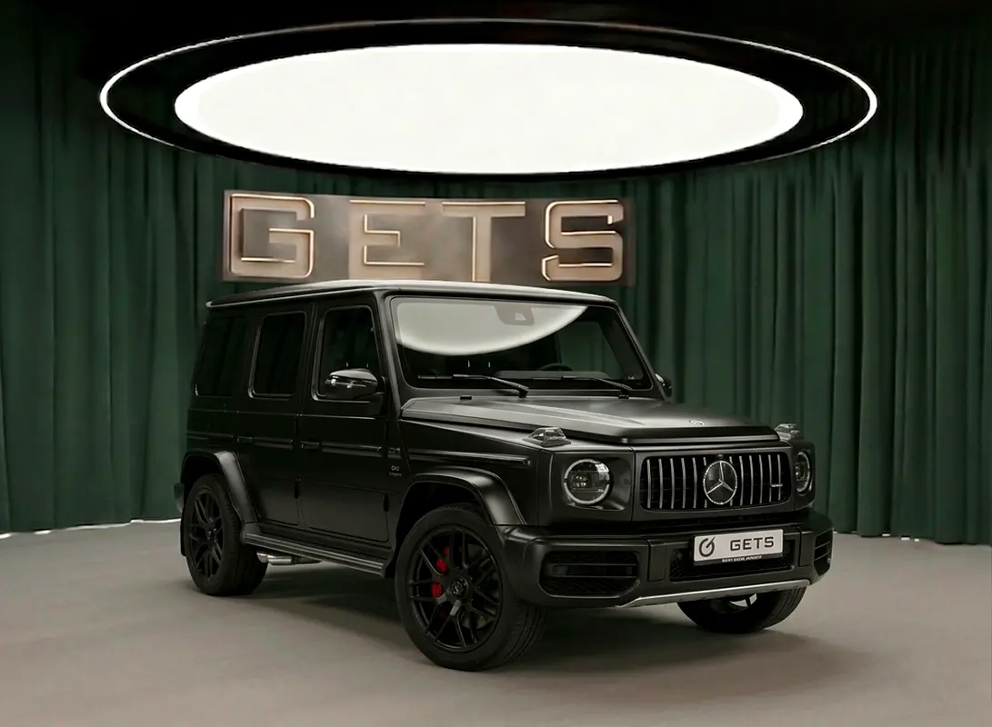 Mercedes-Benz G-Class 2022 — photo 1 of 17