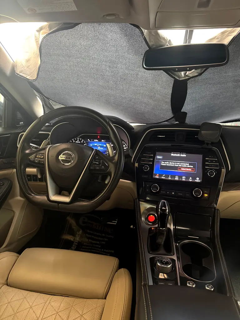 Nissan Maxima 2017 — photo 1 of 18