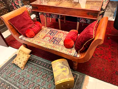 Marina Wooden Daybed/Chaise Lounge with Cushions and Decorative Rug