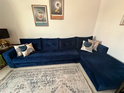 Moving out sale