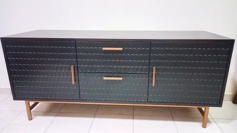 Modern Sideboard Cabinet with Drawers and Metal Legs