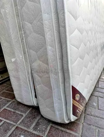 Top pillow mattress 160x200cm queen size.  Same day delivery available