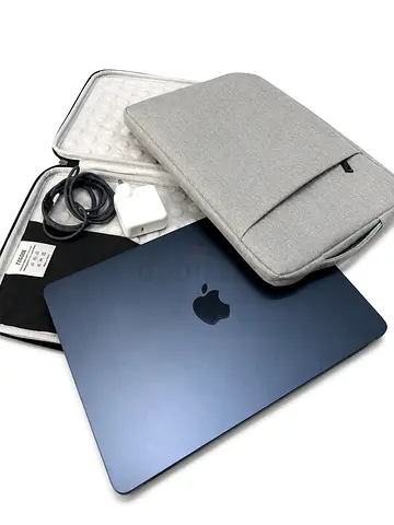 MacBook Air M2 256 GB | Ram 8 GB | Battery Health 100% cycle only 49