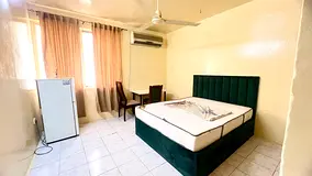 Fully furnished room with separate bathroom near Abuhail metro in Al Shaab, Hor Al Anz.