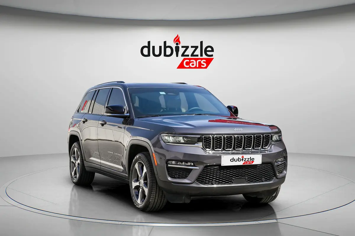 Jeep Grand Cherokee 2024 — photo 1 of 17