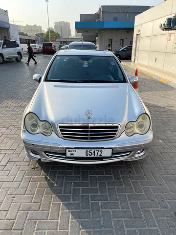 2007 Mercedes-Benz C-Class C230 | Japanese Specs | Low Mileage