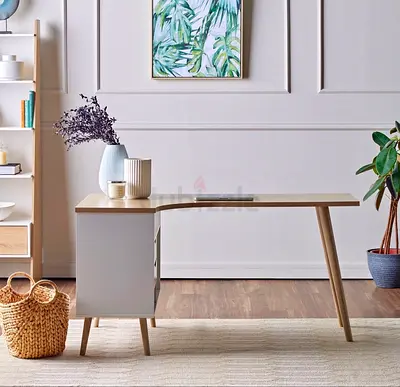 modern elegant corner desk