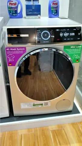 Bosch Series 8 front-loading 10kg washing machine featuring a 4D Wash System