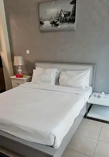 Fully Furnished | Low Floor | Spacious Unit