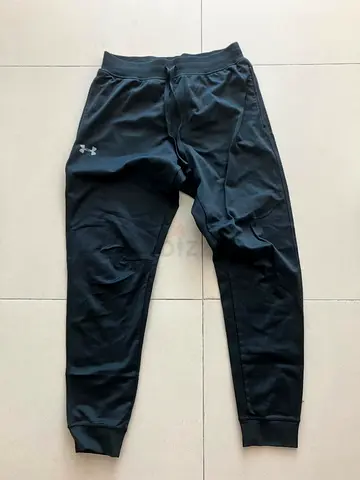 Under Armour Mens Trousers, Black, Size M