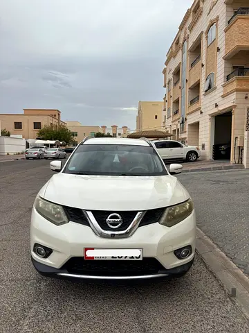 Nissan X-Trail 2016 4x4 GCC Specs Immediate Sale