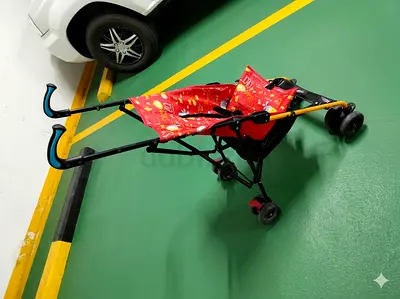 Lightweight Compact Red Stroller (Single Seat)