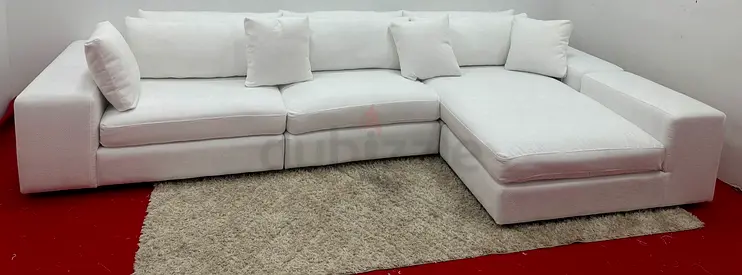 Perfect condition eichholtz white color lshape sofa