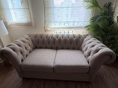 Free / Urgent !! Home Centre sofa