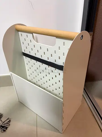 Stationary organizer