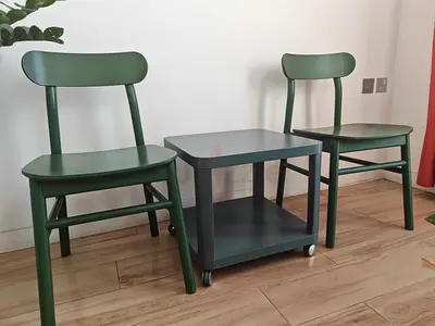 Chairs and coffee table