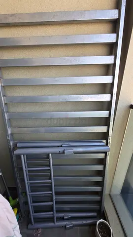 Metal Bed Base / Slatted Bed Frame (Good Condition)