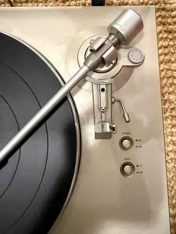 Denon 300F Turntable - No Stylus
