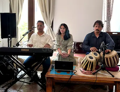 Bollywood Singer for your Celebrations