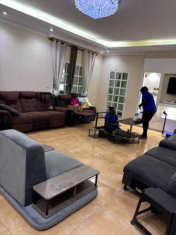 Deep cleaning services in Ajman