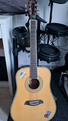 Used acoustic guitar from Oscar Schmodt, in good condition.