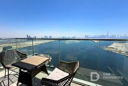 BURJ AND SEA VIEW | HIGH FLOOR | BEST AMENITIES