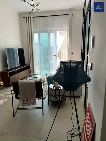 Fully Furnished | Mid Floor | Community View