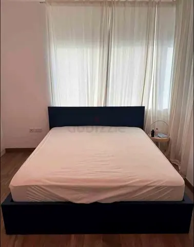 Ikea malm queen size bed frame with matters