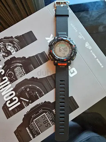 Casio Pro Trek PRG-340-1DR Watch – Excellent Condition – Only 4 Months Used