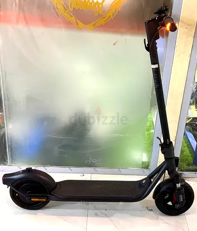 Segway 900W F2 Pro II Ninebot Kickscooter, Black