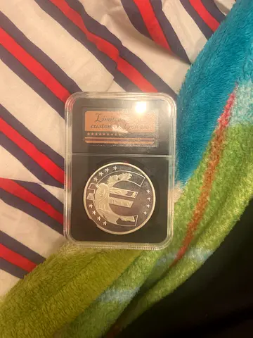 Commemorative Silver Round in Protective Case