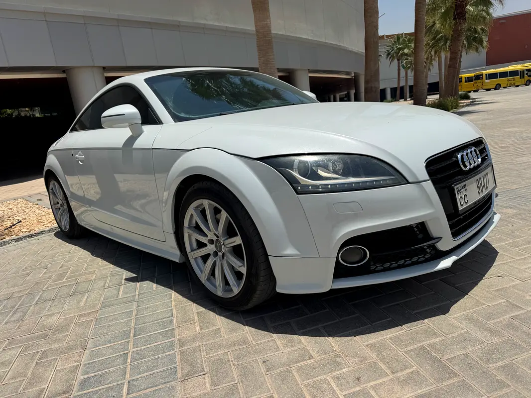 Audi TT 2014 — photo 1 of 11