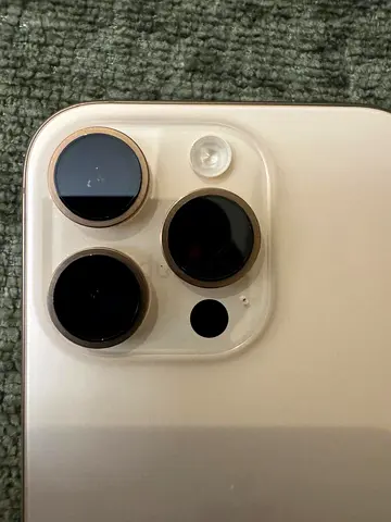 iphone 16 pro 256gb very good condition