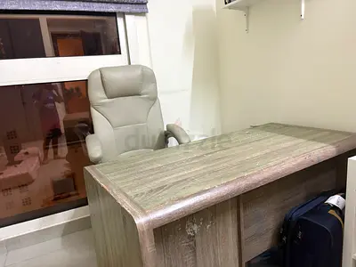 Wooden Desk with Executive Office Chair