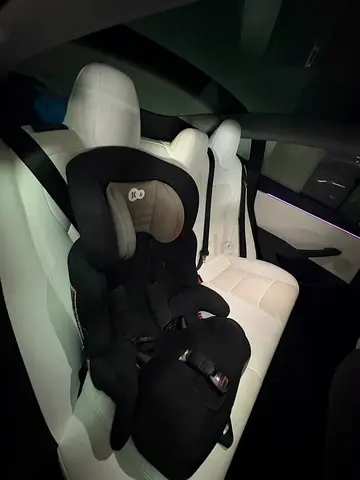 Car Seat for sale - 300 AED