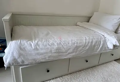 IKEA Hamnes Day bed with 3 storage drawers underneath and with 2 IKEA mattresses