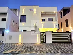 Modern villa with no annual fees, 6 bedrooms
