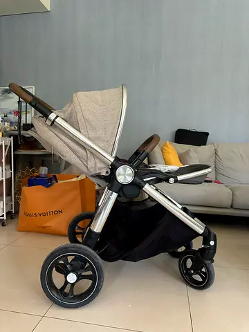 MamasPapas baby Strollers + Carrycot