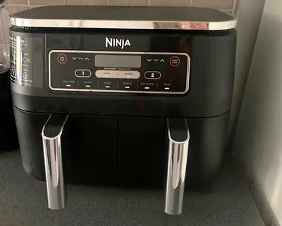Ninja Dual Drawer Air Fryer - Good Condition