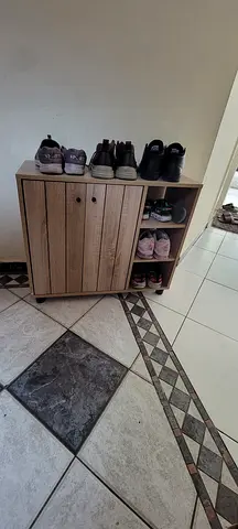 Shoerack - FIRM PRICE NO NEGOTIATION