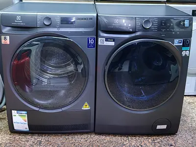 Electrolux front-load washer and dryer set - Grey, good condition 10/8kg Brand new